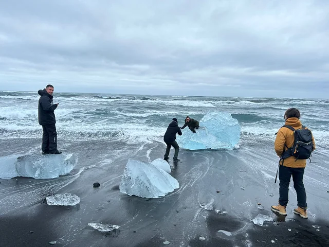 Dietro le quinte di una produzione tra ghiaccio e mare